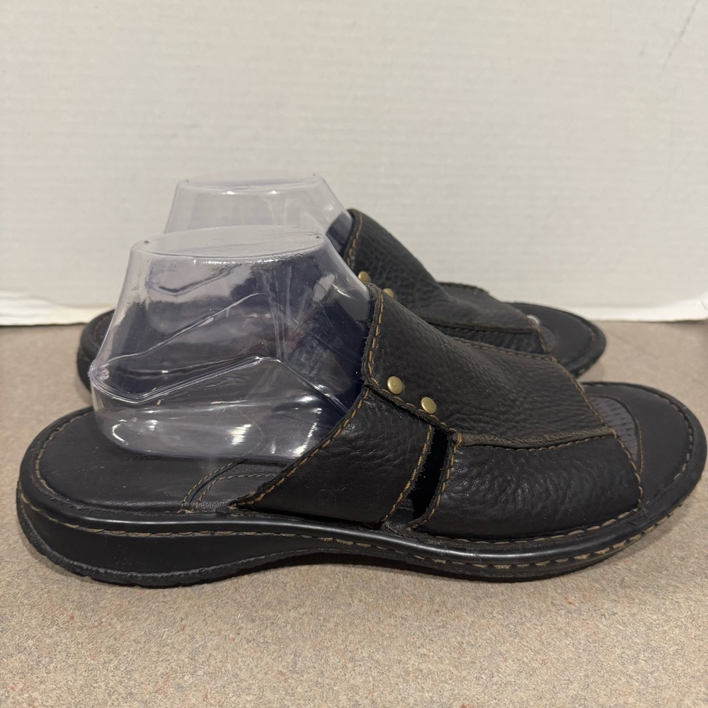 Born Men Black Leather Sandals Size 10/44
